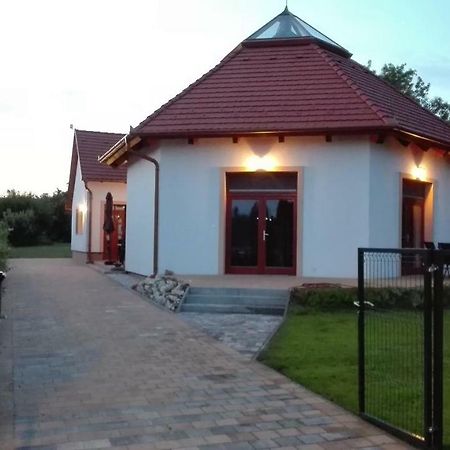 Apartmán Egrelato Vendeghaz Balatonakali Exteriér fotografie