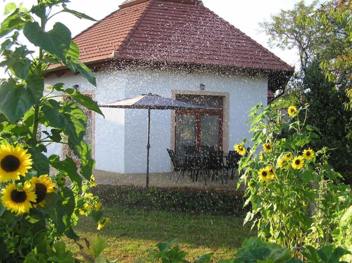 Apartmán Egrelato Vendeghaz Balatonakali Exteriér fotografie
